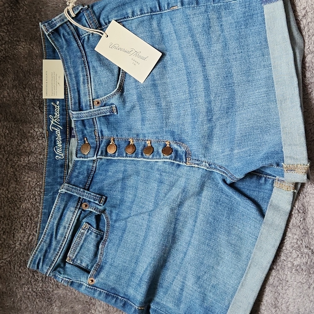 Universal Thread jean shorts size 8/29